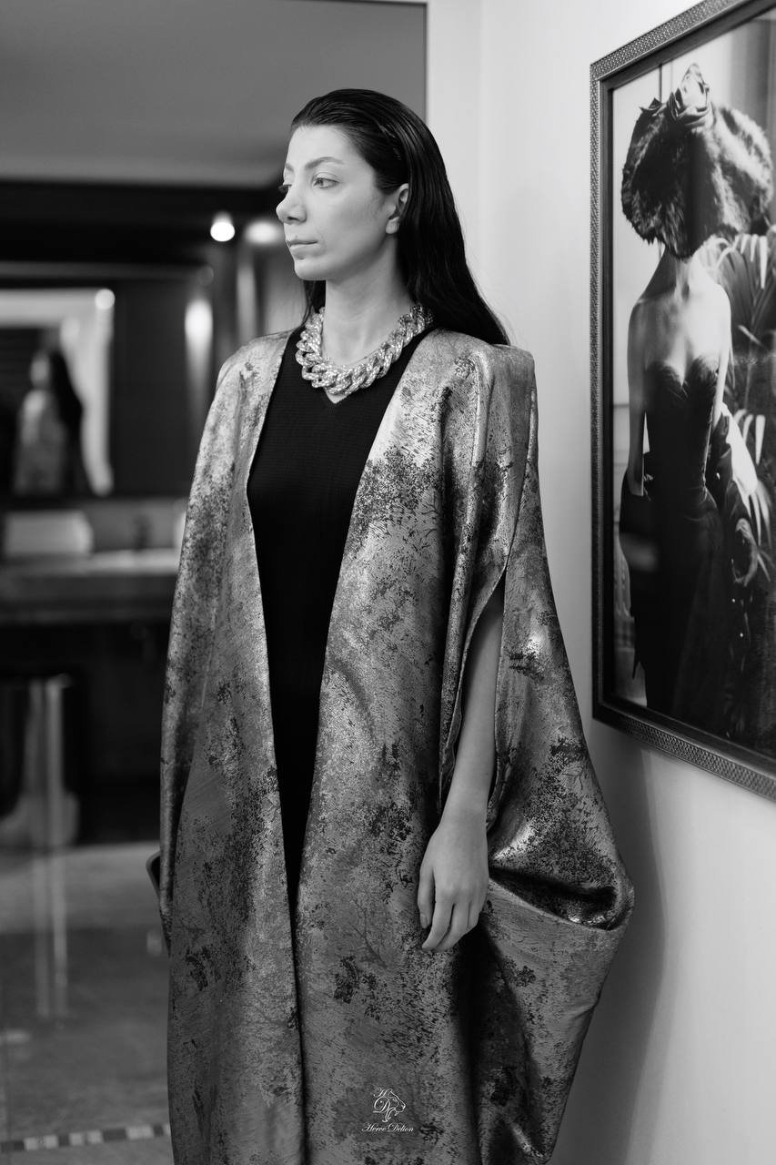 Maria-Gharibian-Paris-Fashion-Week-Hoonch7.jpeg