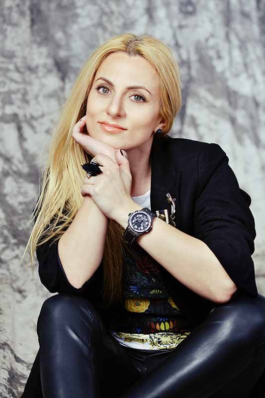 Սիրադեղյան Քրիստինե, Christine Siradeghyan Tekeyan